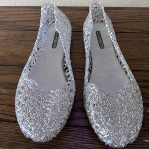 Silver glittery jelly shoes